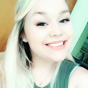 Meet your Posher, Sydney